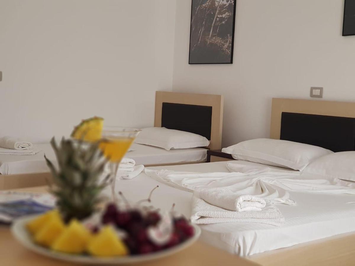קסאמיל Family Hotel Haruni מראה חיצוני תמונה