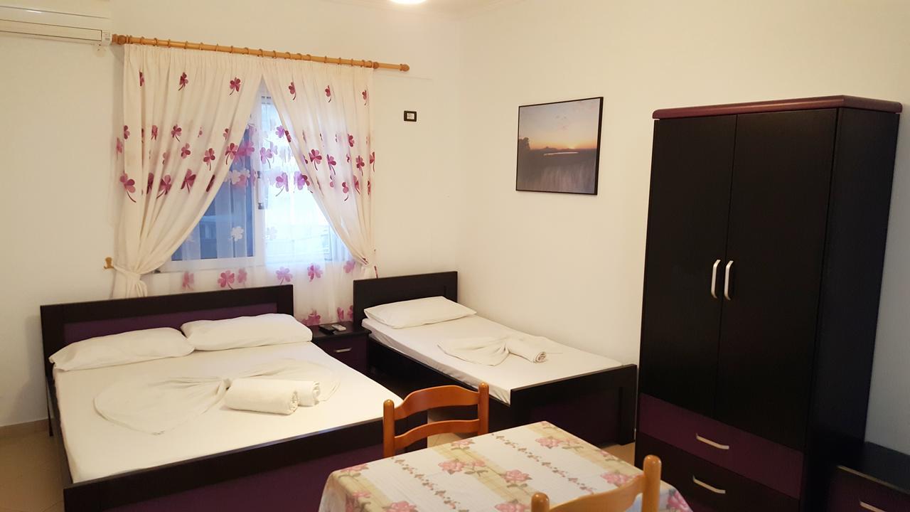 קסאמיל Family Hotel Haruni מראה חיצוני תמונה