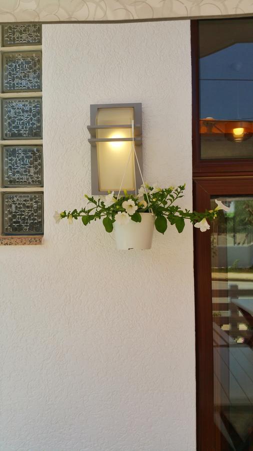 קסאמיל Family Hotel Haruni מראה חיצוני תמונה