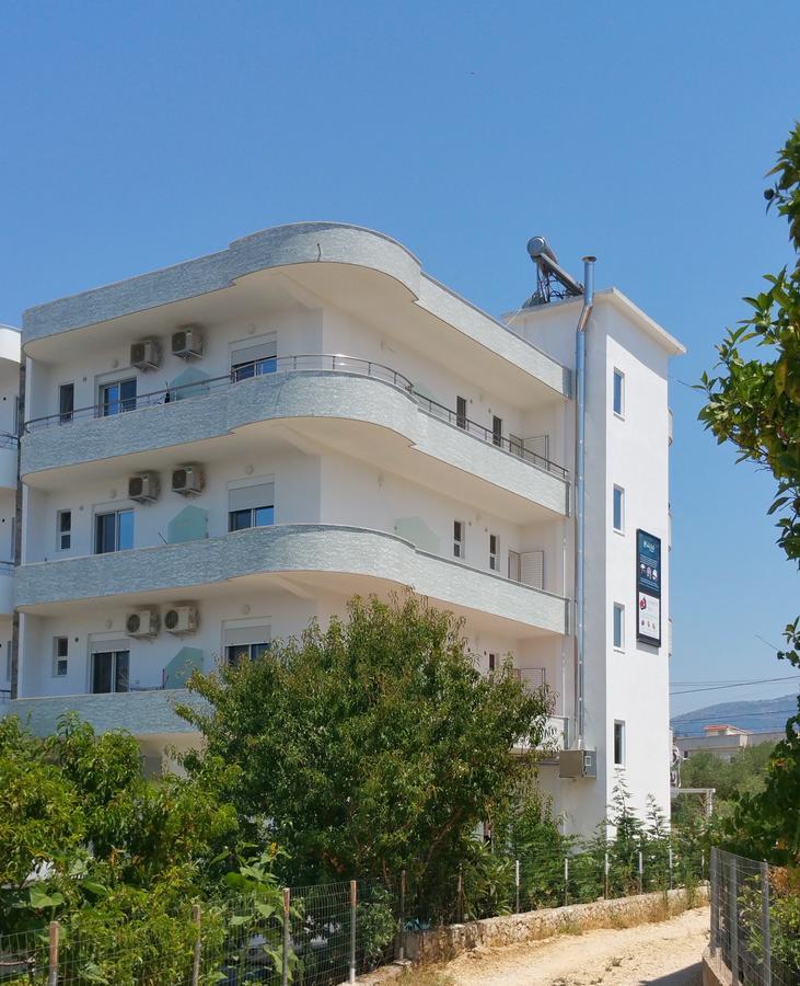 קסאמיל Family Hotel Haruni מראה חיצוני תמונה